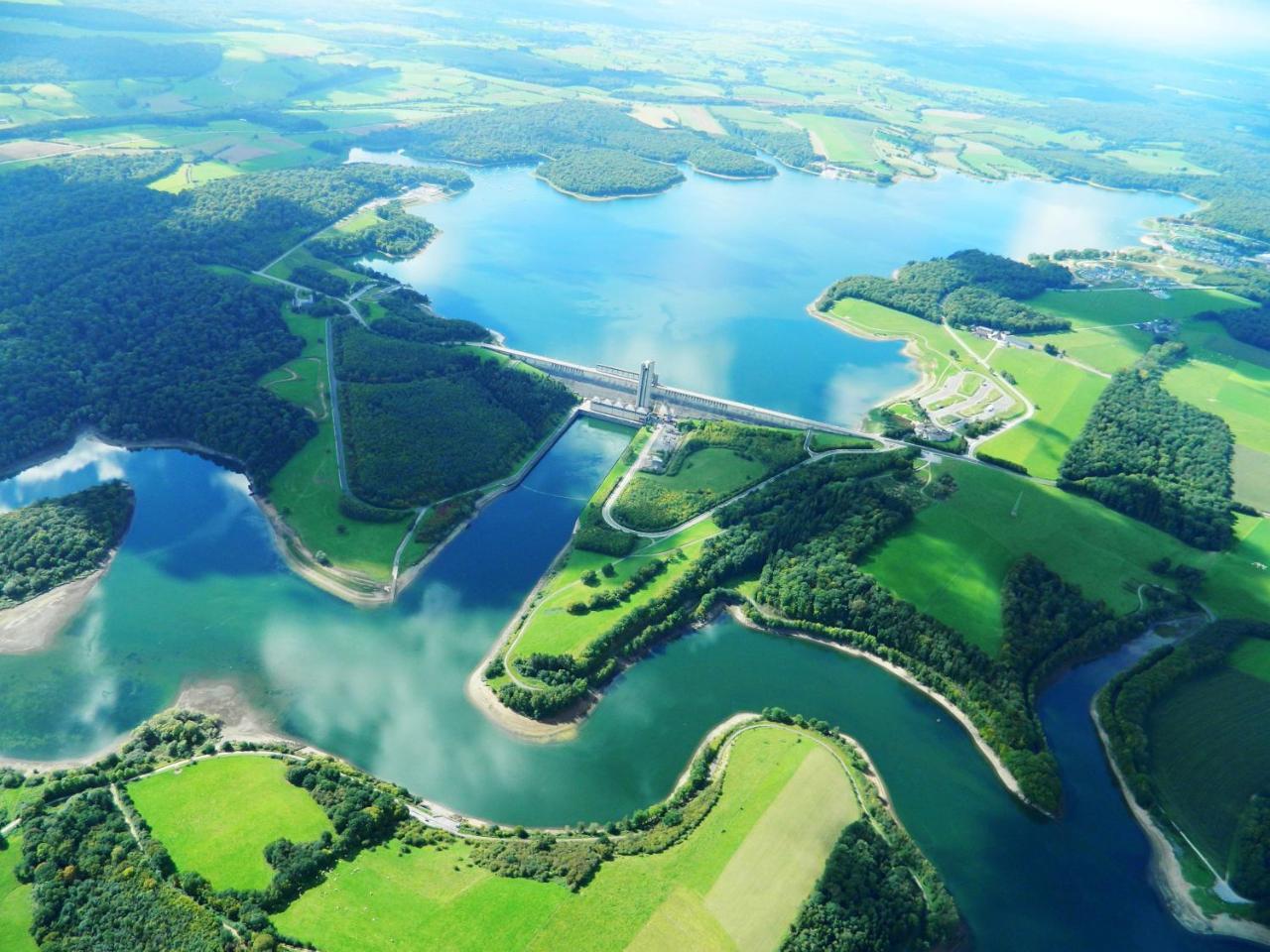 Golden Lakes Village Ardennes Boussu-lez-Walcourt Экстерьер фото